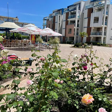 Sun 1 - Family Apart Lägenhet *