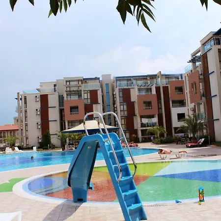 сън сити 1 - фамилен апарткомплекс Слънчев бряг